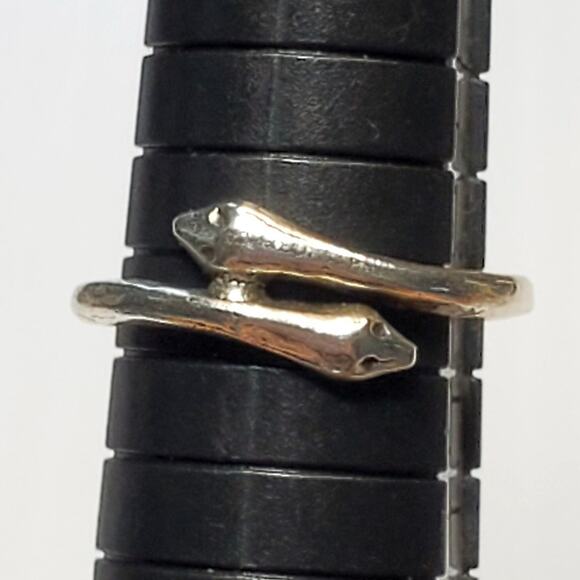 Silver Tone Snake Design Ring Sz 7 Unsigned - Picture 1 of 5